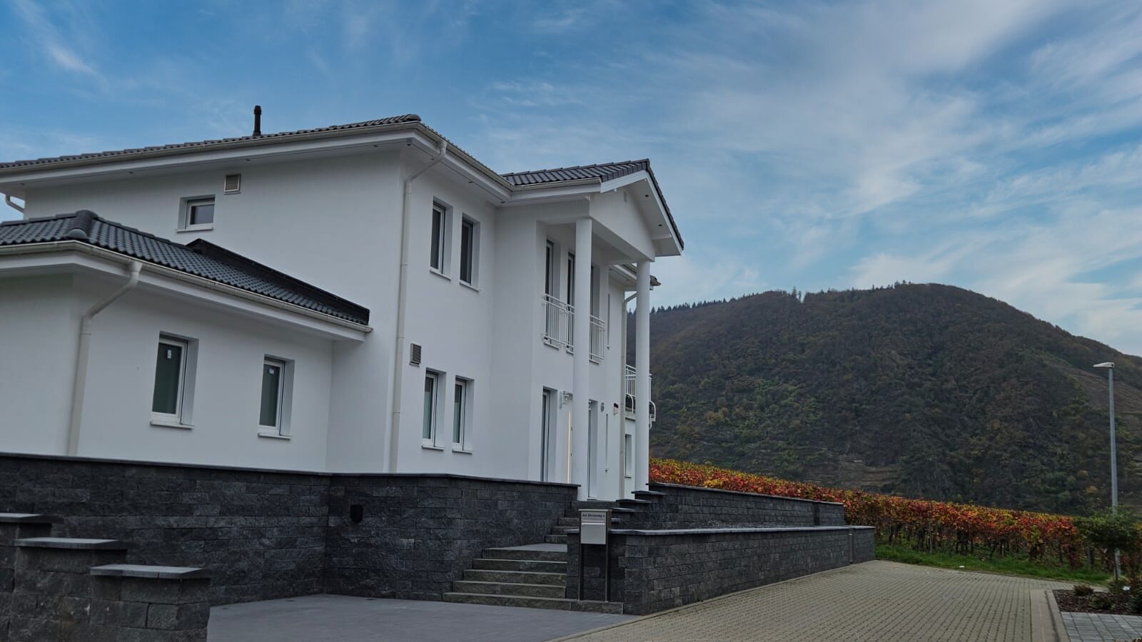 Seitenansicht des Ferienhauses