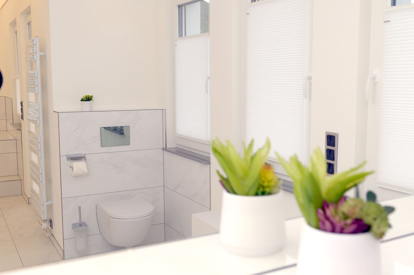 Helles Badezimmer